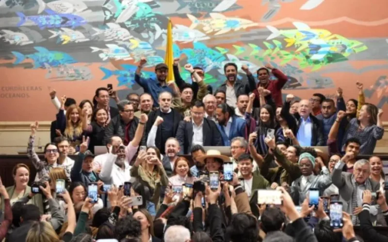 Persisten cuestionamientos por vicios en el procedimiento de la reforma pensional