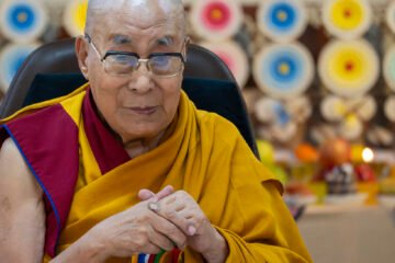 El Dalai Lama, a punto de cumplir 90 años, confirma que «se reencarnará» y que China debe mantenerse al margen del proceso de sucesión