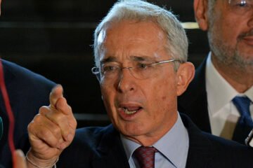 Continuaré con la lucha: Uribe tras confirmar que está cumpliendo su arresto domiciliario
