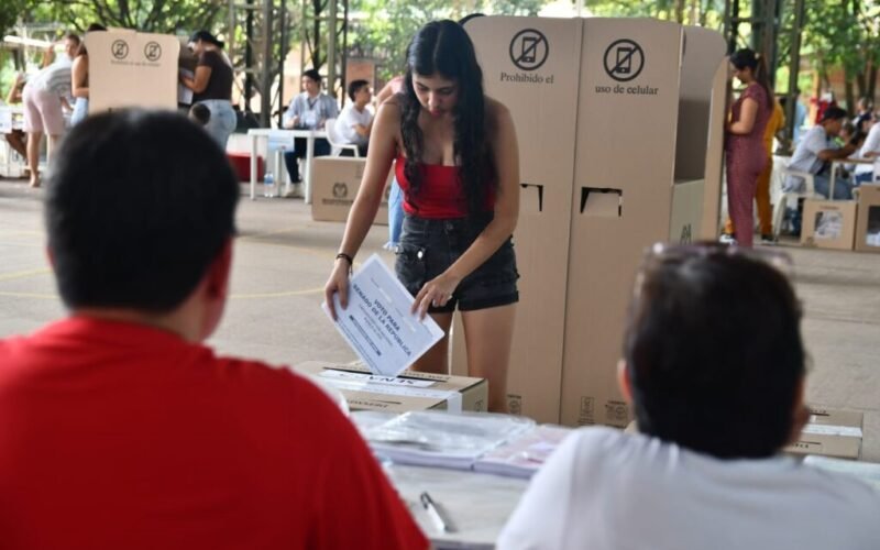 Elecciones en imágenes en el Huila