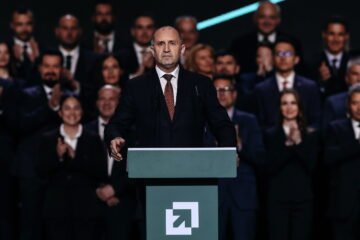 Bulgaria vota por octava vez en cinco años en medio de una fatiga asumida y sin tener garantizada la gobernabilidad