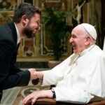 Salvatore Cernuzio, vaticanista: «El Papa Francisco nos cambió a todos mostrándonos su lado más humano»