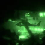 Un destructor estadounidense captura un carguero iraní en Omán