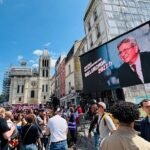 Mélenchon da el «chupinazo» de las presidenciales en Saint-Denis y sube en las encuestas: «Es el único que representa el futuro de este país»