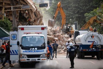 Última hora del terremoto en Venezuela, en directo | Suben a 90 los españoles que están «desaparecidos» tras los terremotos