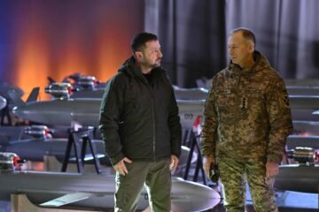 Zelenski sacrifica al jefe del ejército para intentar cerrar la mayor crisis interna de la guerra