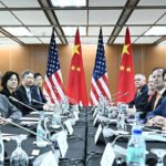 Los jefes de la diplomacia de EEUU y China cocinan en Manila el próximo viaje de Xi Jinping a Washington