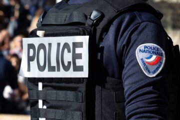 Hallan cinco cadáveres de bebés dentro de cajas en un domicilio en Francia