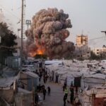 Israel ataca la mezquita Al Muttaquin en Gaza