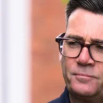 El nuevo líder laboralista, Andy Burnham, asegura que es «la última oportunidad» que tienen