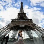 El escándalo que hizo temblar la torre Eiffel