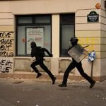Las redes, nuevo campo de batalla de la revuelta estudiantil francesa