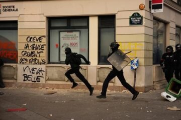 Las redes, nuevo campo de batalla de la revuelta estudiantil francesa