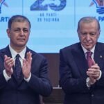 El alcalde opositor de Esmirna se pasa al AKP islamista de Erdogan