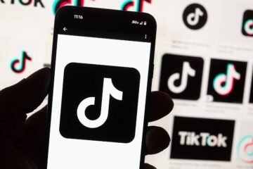 Grecia prohíbe por ley el acceso a las redes sociales a los menores de 15 años