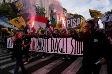 Miles de jóvenes protestan en Milán contra el coste de la vida mientras la Policía identifica a más de 200 personas en Roma