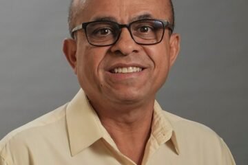 Marco Antonio Carvalho Teixeira, profesor de Ciencia Política brasileño: «Flávio Bolsonaro fue muy agresivo en los debates y ahuyentó a la derecha moderada»