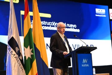 Leonardo Villar: tasas altas siguen limitando el crecimiento, pero su reducción debe ser sostenible